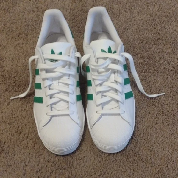Adidas Shell Toe White and Green Athletic Shoes with Classic Stripes ***NEW WO.B - Picture 2 of 8